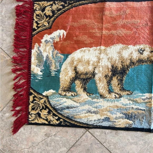 Vintage Fringed Polar Bear Rug Wall Hanging Tapestry Decor 39 X 20 X Cabin Hunt - Picture 2 of 5